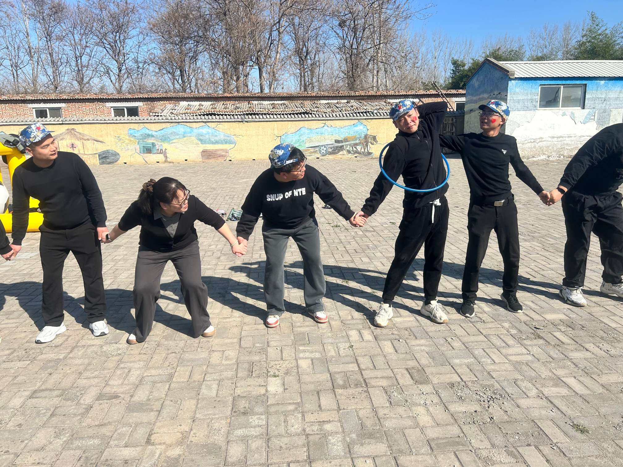 一路同行感恩有你 凝心聚力共筑未來(圖4) 一路同行感恩有你 凝心聚力共筑未來(圖4)